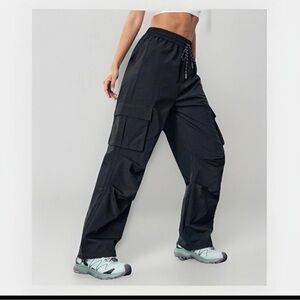 In My Nature Outdoor Cargo Hiking Pants
| Black - Size 8/10 | Water Resistant